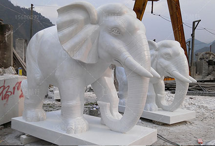 汉白玉大象石雕（2米2）案例